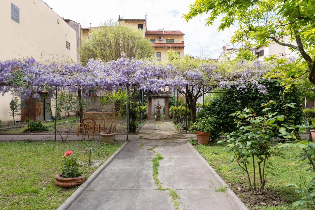 Hotel Casa Ferie Sant’Anna Florencia Exterior foto