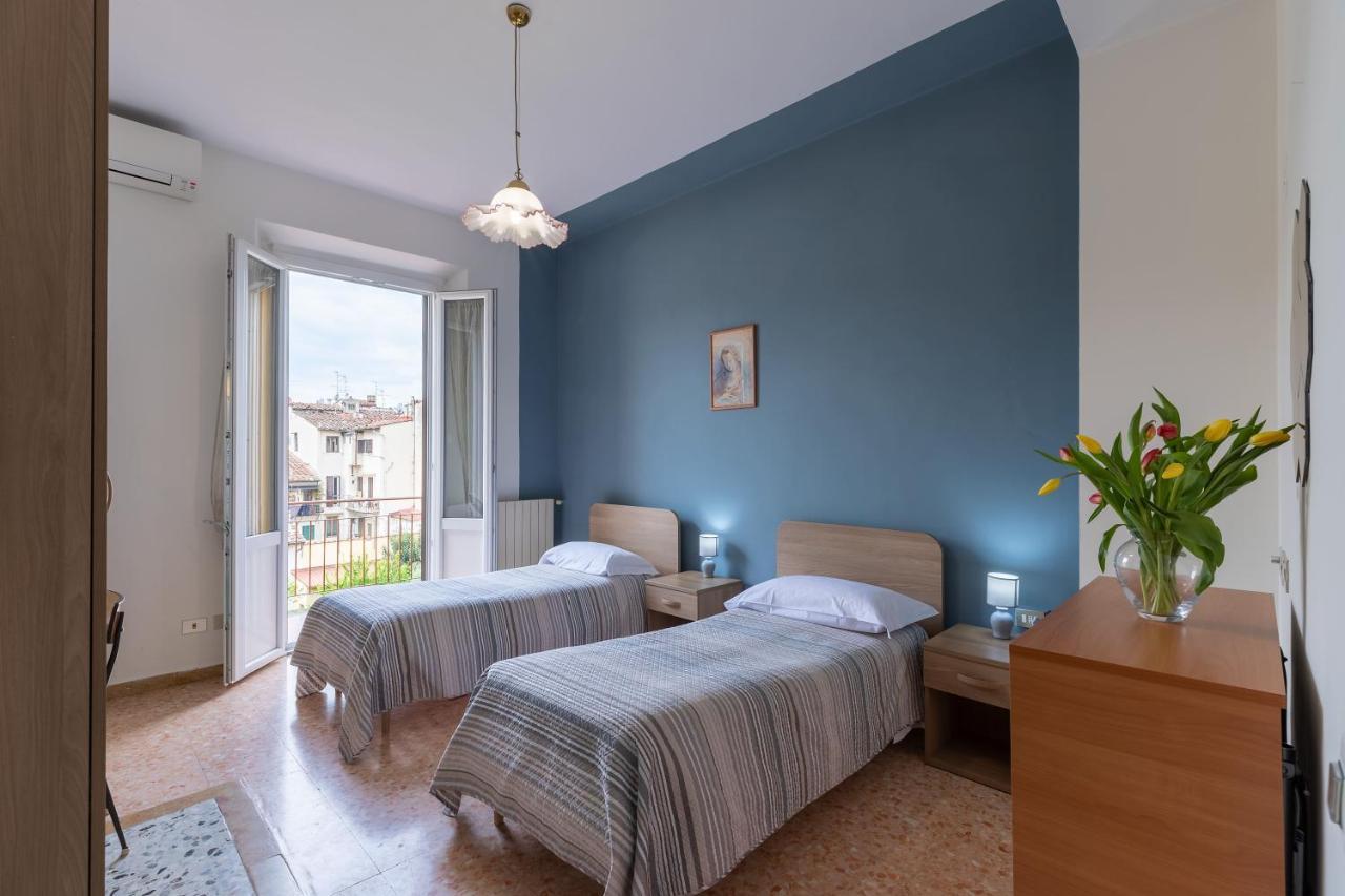 Hotel Casa Ferie Sant’Anna Florencia Exterior foto